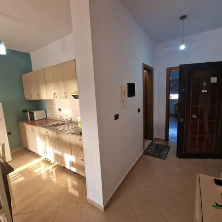 Damis Port Apartamento *