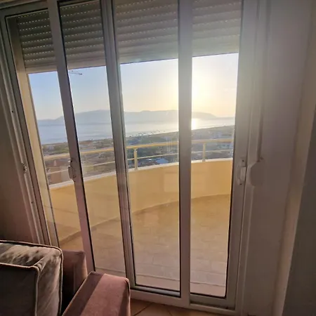 Damis Port Vlorë