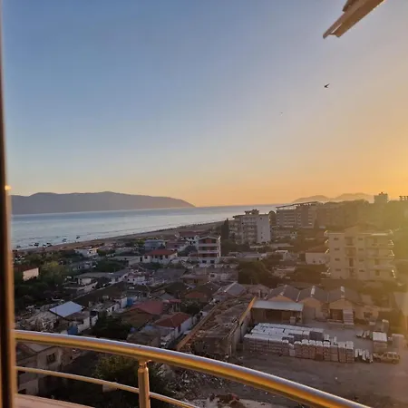 Damis Port Appartamento Vlorë